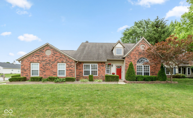 6018  Liverpool Lane Indianapolis, IN 46236 | MLS 21987128