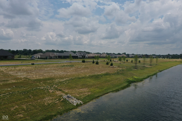 Listing Image 30