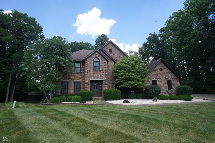 80  Hillcrest Estates Drive Batesville, IN 47006 | MLS 21988129