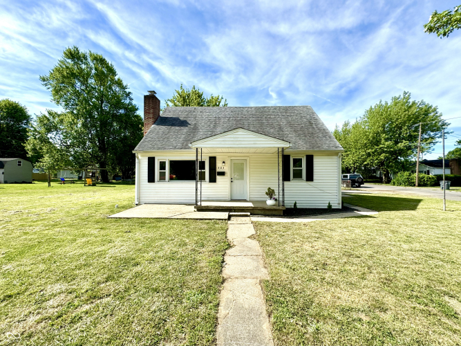 303 E 10th Street Rushville, IN 46173 | MLS 21988458