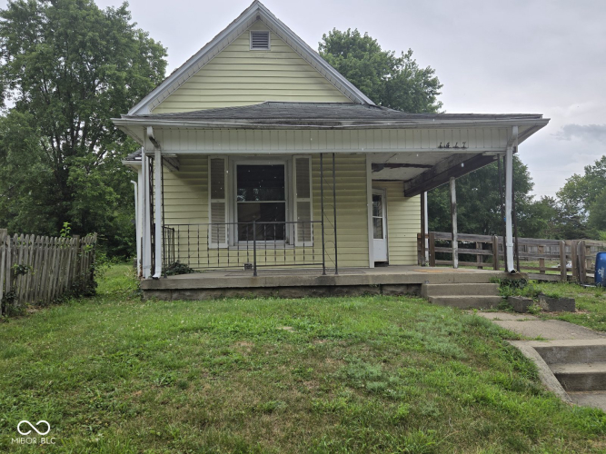 1417 N 27th Street Terre Haute, IN 47803 | MLS 21988756