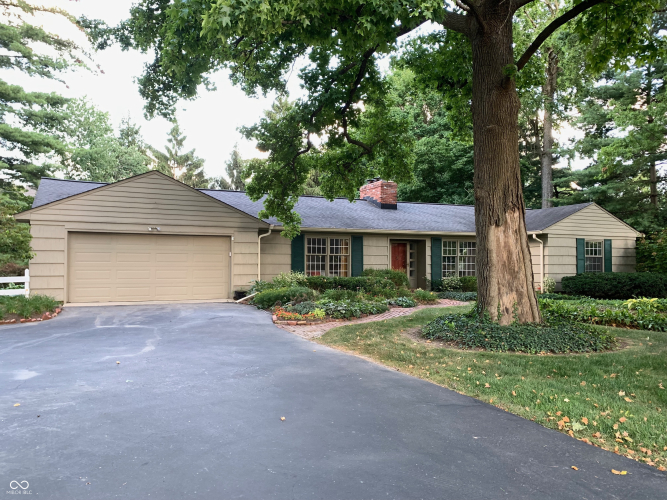 11869  Gray Road Carmel, IN 46033 | MLS 21989132