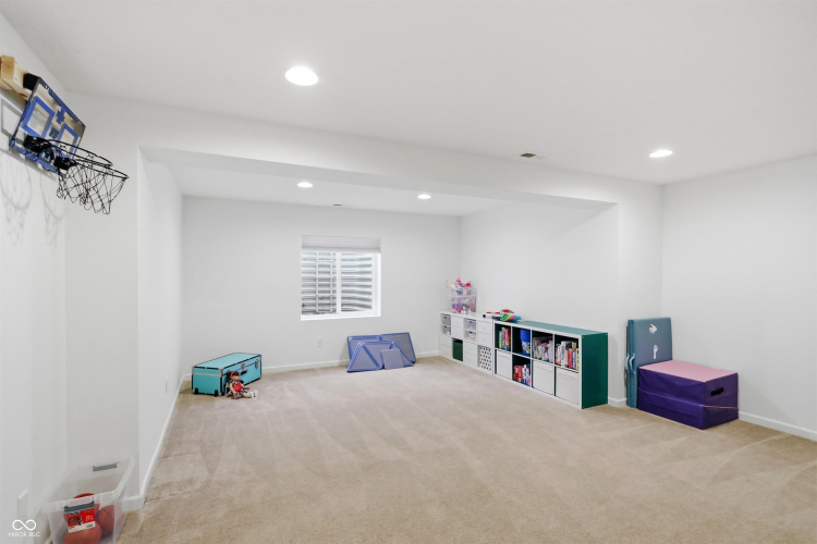 Listing Image 61
