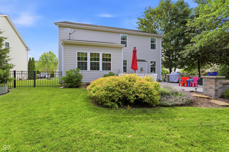 Listing Image 74