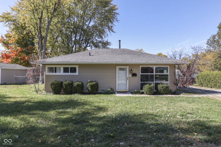 309  Parkway Street Whiteland, IN 46184 | MLS 21990233