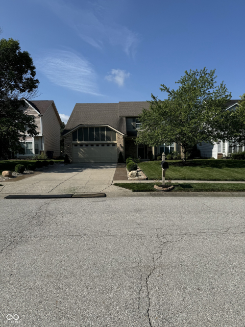 10627  Kensworth Drive Indianapolis, IN 46236 | MLS 21990421