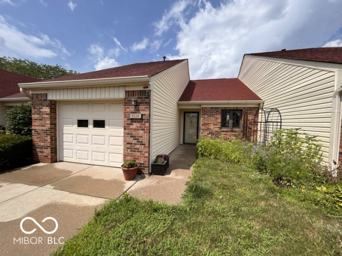 5326  Caring Cove Indianapolis, IN 46268 | MLS 21990726