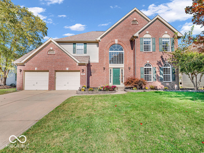 9879  Brightwater Drive Fishers, IN 46038 | MLS 21990857