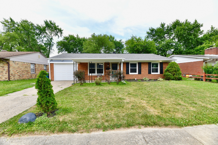 7917 E 35th Street Indianapolis, IN 46226 | MLS 21990956