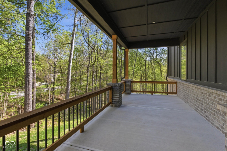 Listing Image 52