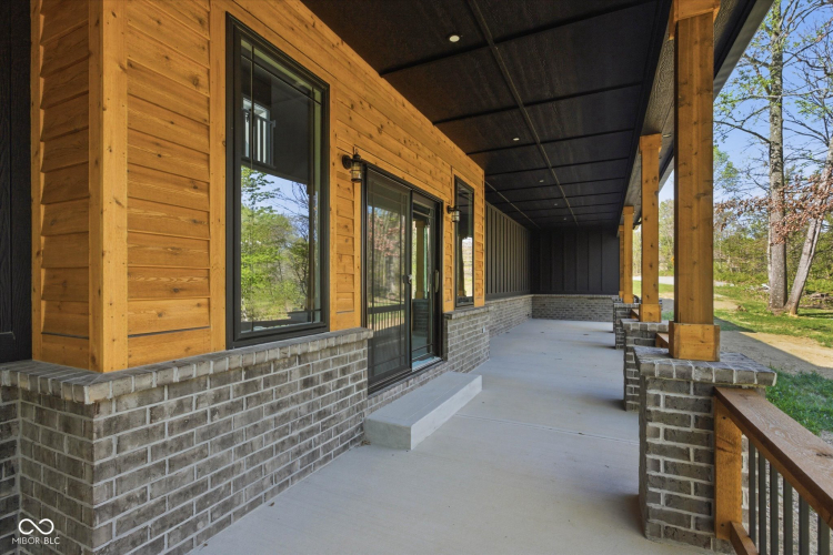 Listing Image 53