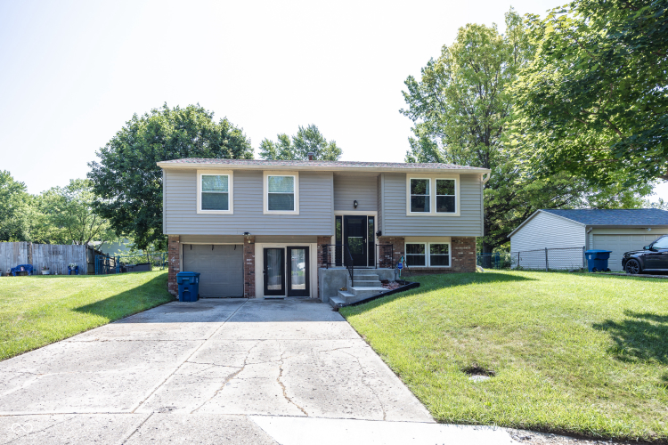 1647  Moores Court Indianapolis, IN 46229 | MLS 21990988