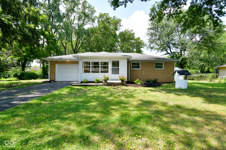 212 Cedar Bluff Drive Indianapolis IN 46214 (House For Sale) MLS 21991099
