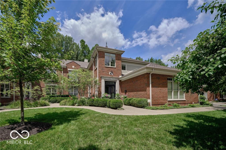 6470  Meridian Parkway Indianapolis, IN 46220 | MLS 21991194