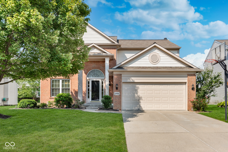 13986  Avalon East Drive Fishers, IN 46037 | MLS 21991296