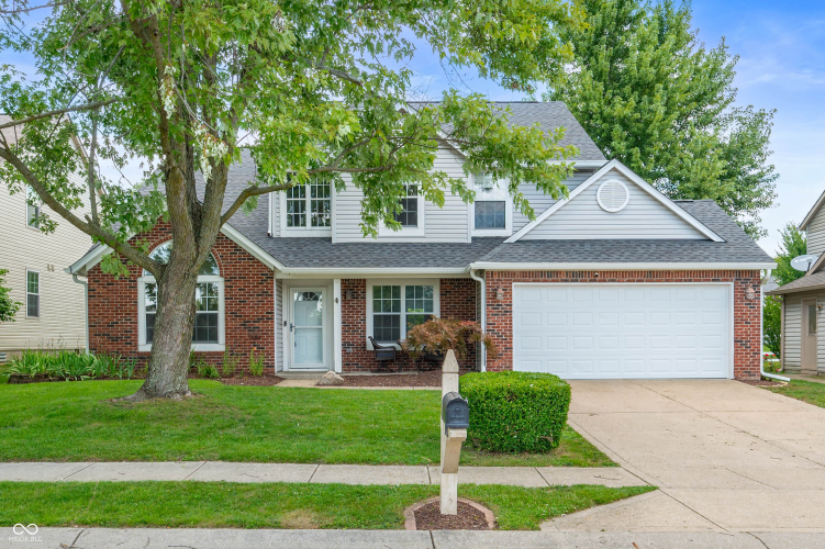 10402  Alexia Drive Indianapolis, IN 46236 | MLS 21991878