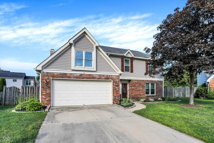 8768  Wintergreen Way Indianapolis, IN 46256 | MLS 21992058