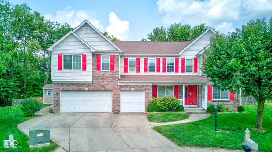 10584  Standish Place Noblesville, IN 46060 | MLS 21992434
