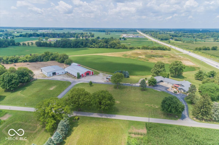 9001 S County Road 700  Daleville, IN 47334 | MLS 21992518