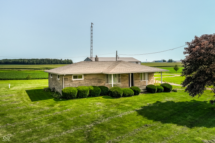 568 N 150  Rushville, IN 46173 | MLS 21992702