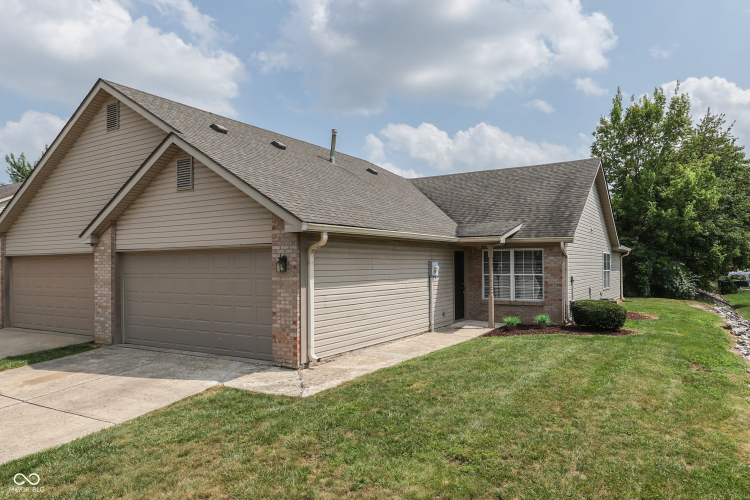 815  Ashton Park Drive Greenwood, IN 46143 | MLS 21993040