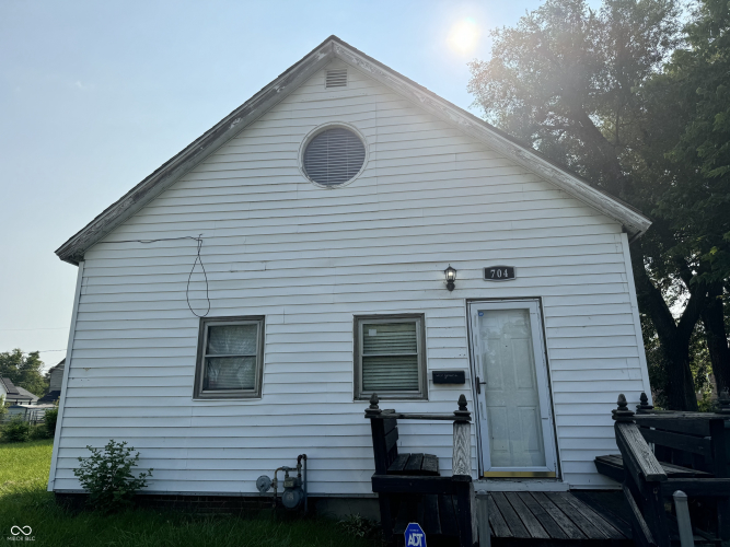 704 N Mulberry Street Muncie, IN 47305 | MLS 21993824