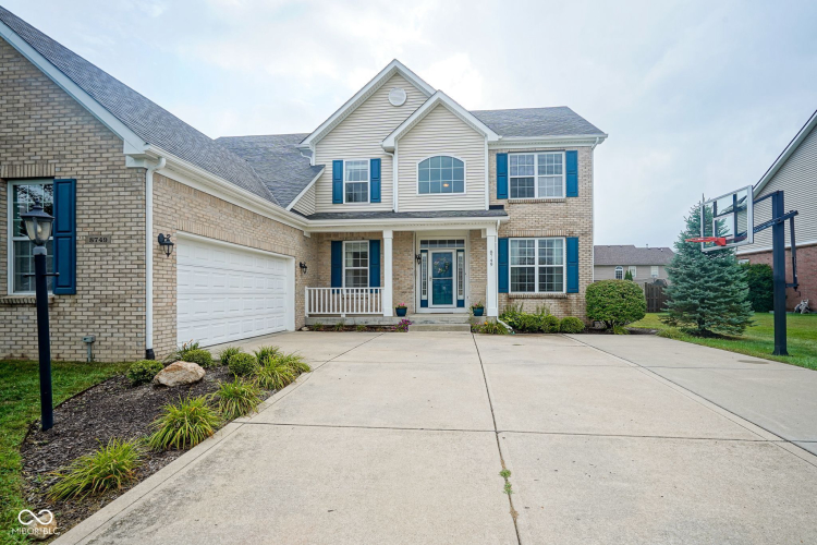 8749 N Commonview Drive McCordsville, IN 46055 | MLS 21993968