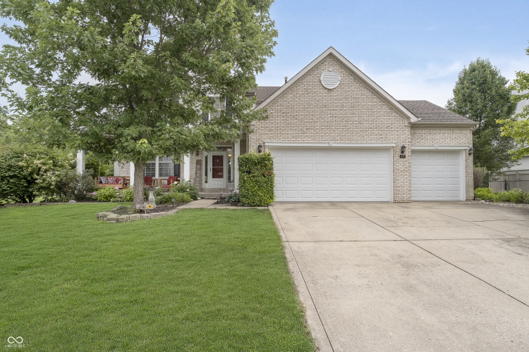 441  Thoroughbred Lane Greenwood, IN 46142 | MLS 21993970