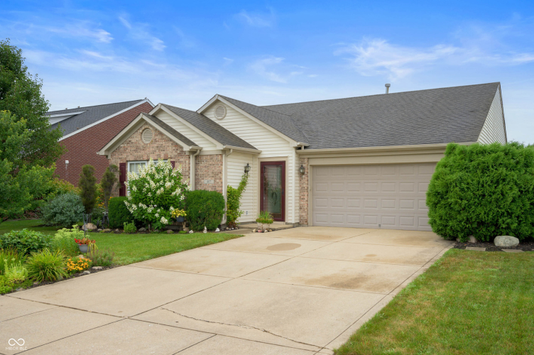 407  Shadetree Lane Sheridan, IN 46069 | MLS 21994189