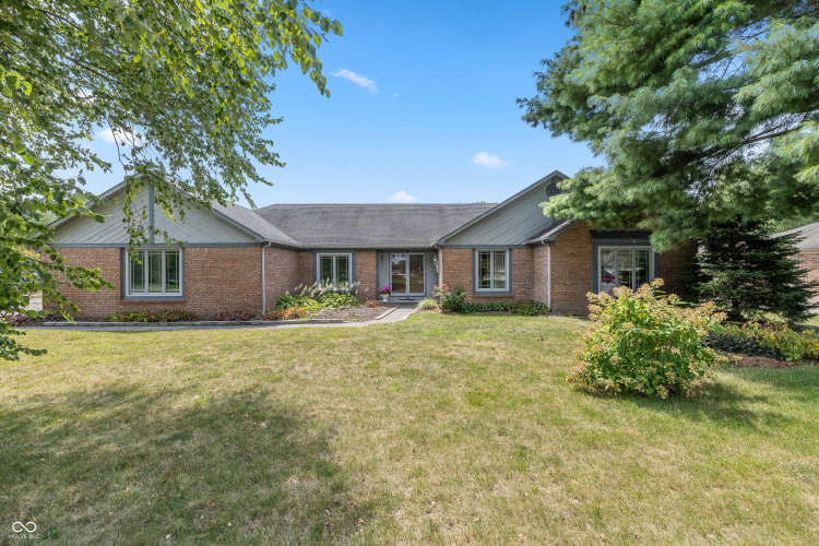 10709 E County Road 100  Indianapolis, IN 46234 | MLS 21994490