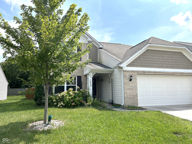 10429  Serviceberry Drive Avon, IN 46123 | MLS 21994517