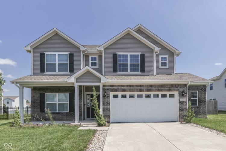 2277  Maple Stone Lane Greenwood, IN 46143 | MLS 21995050