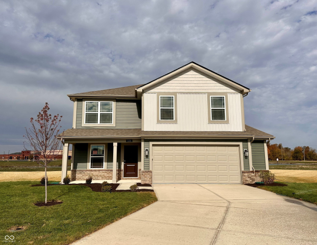 1126  Fleming Drive Greenfield, IN 46140 | MLS 21995299