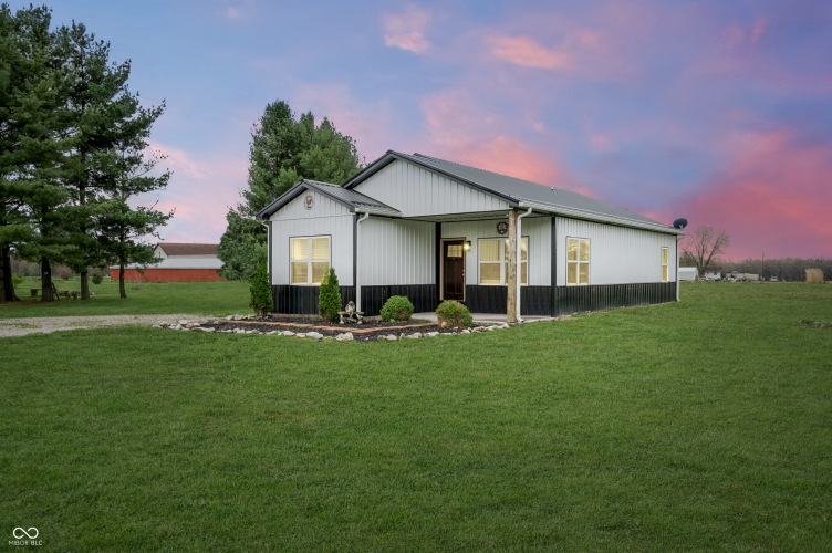 10415 S County Road 800  Paris Crossing, IN 47270 | MLS 21995431