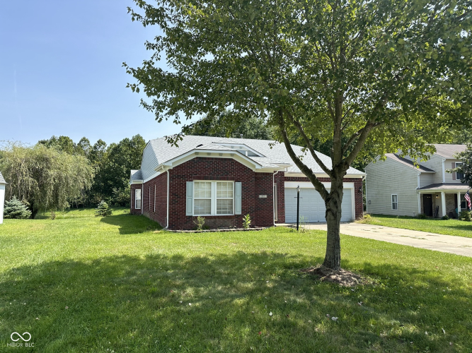 257  Creekside Circle Danville, IN 46122 | MLS 21995742