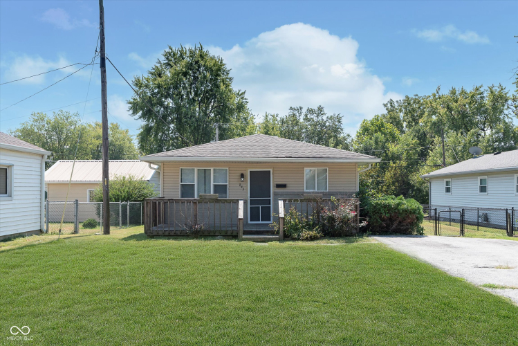 843 E Berwyn Street Indianapolis, IN 46203 | MLS 21995764