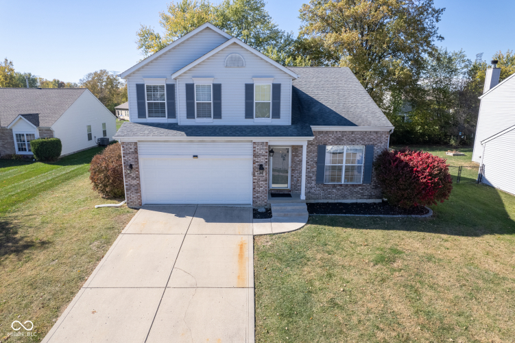 4812  Spring Flower Court Indianapolis, IN 46237 | MLS 21995854