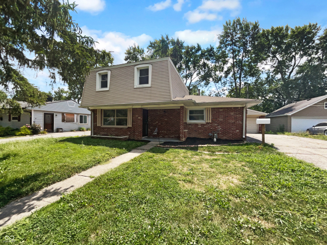 7361  Twin Beech Drive Lawrence, IN 46226 | MLS 21996018