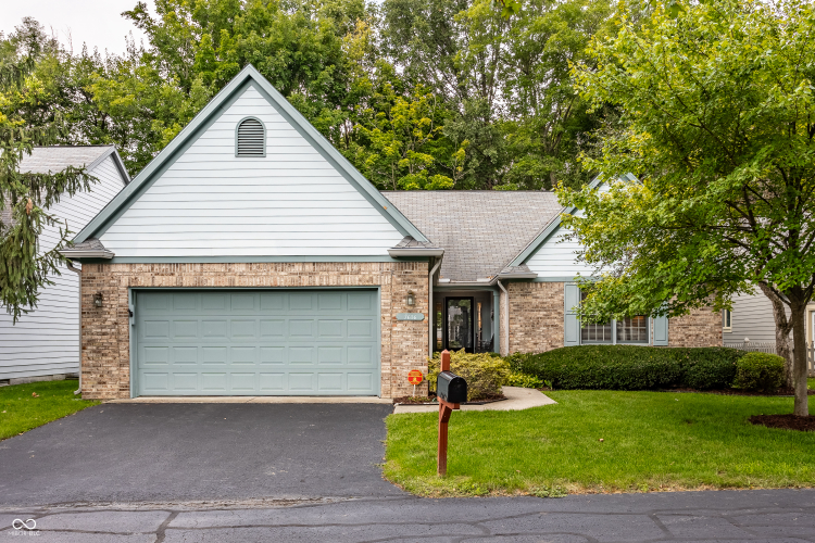 7616  Newport Bay Drive Indianapolis, IN 46240 | MLS 21996605