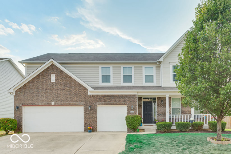 9712  Brooks Drive McCordsville, IN 46055 | MLS 21996676