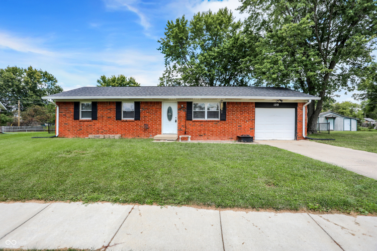 129  Forum Drive Whiteland, IN 46184 | MLS 21997131