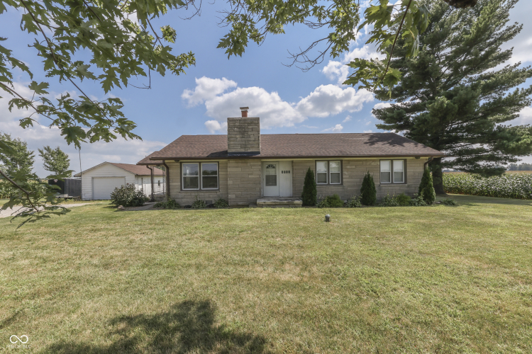 1599 W State Road 44  Franklin, IN 46131 | MLS 21997181