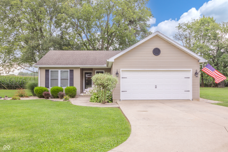 13891 W Sargent Street Daleville, IN 47334 | MLS 21997239