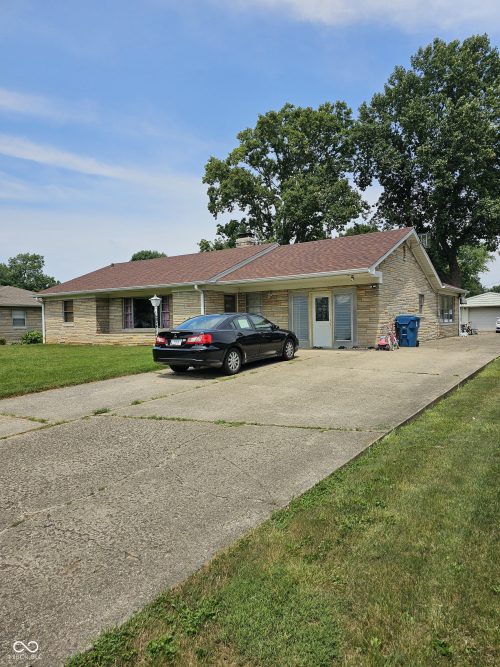 340  Maxwell Road Indianapolis, IN 46217 | MLS 21997316