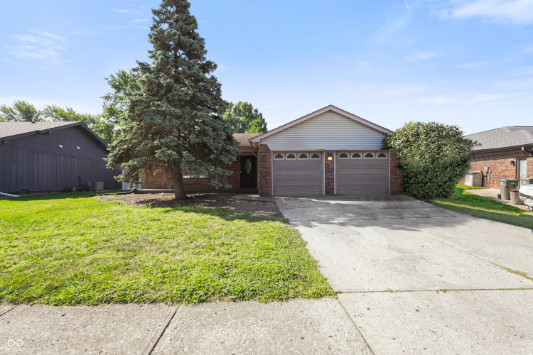 5535  Hill Rise Drive Indianapolis, IN 46237 | MLS 21998392