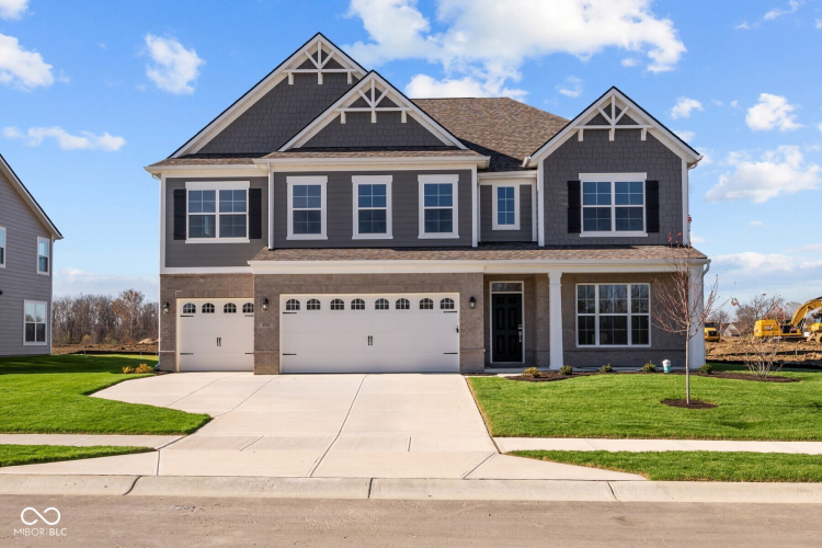 4988  Amber Crest Drive Brownsburg, IN 46112 | MLS 21998528