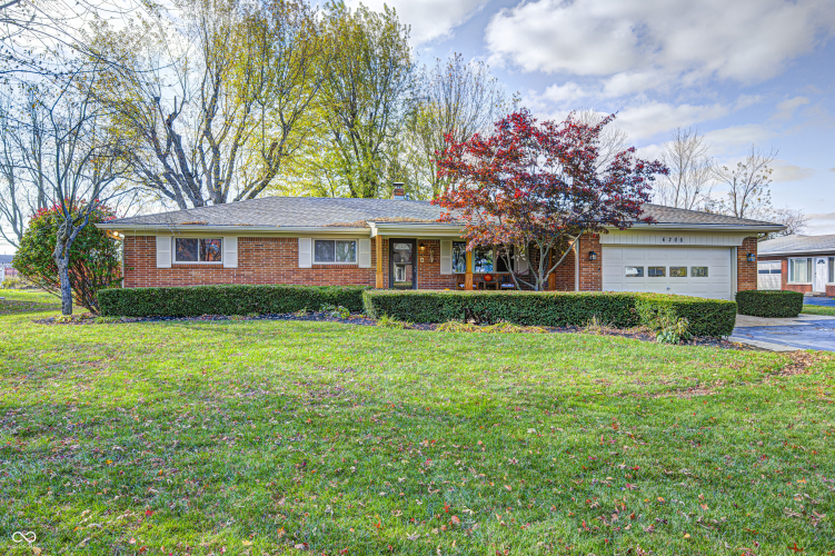 6206  Fairlane Drive Indianapolis, IN 46259 | MLS 21998687