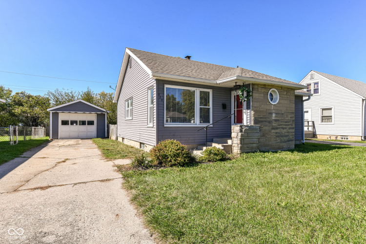 320 N 13th Avenue Beech Grove, IN 46107 | MLS 21999226