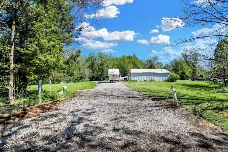 Listing Image 64