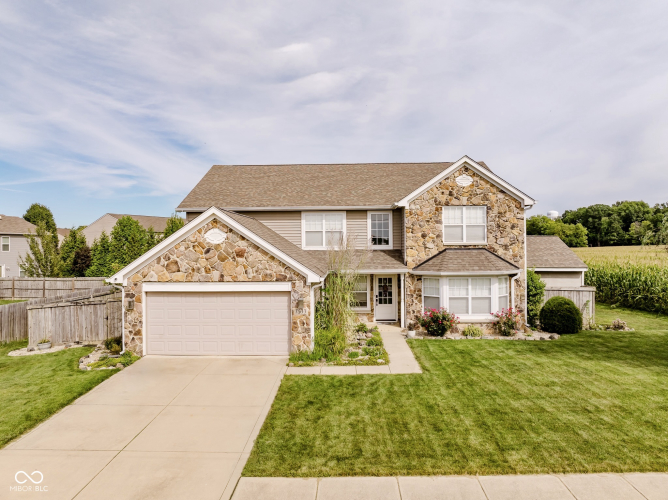 7533  Waters Way Pittsboro, IN 46167 | MLS 21999702